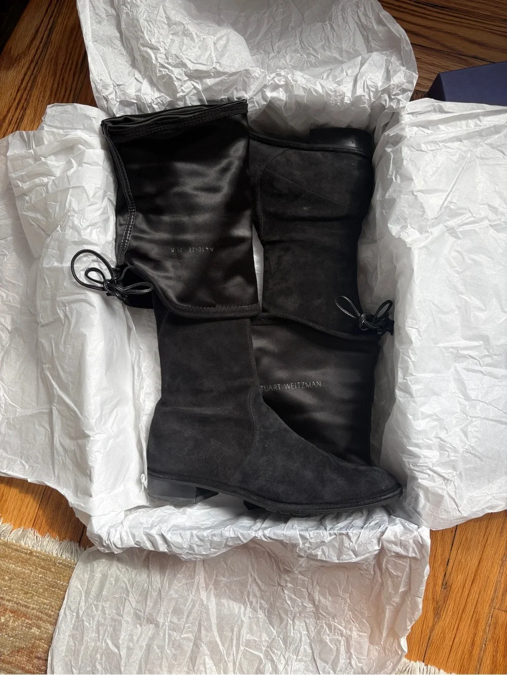 Stuart Weitzman 